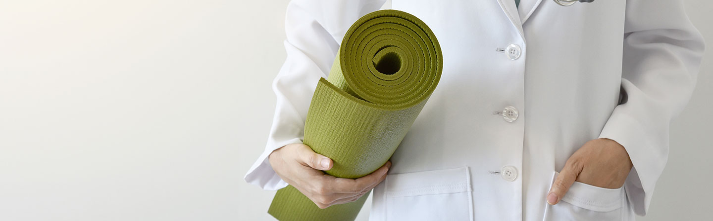 corporate health care plans How-does-yoga-help-in-lowering-your-health-insurance-costs