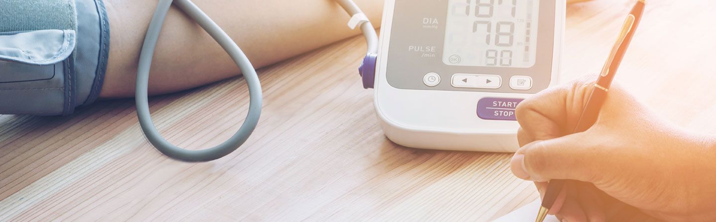 Muh Se Blood Aana: कारण, लक्षण और उपचार